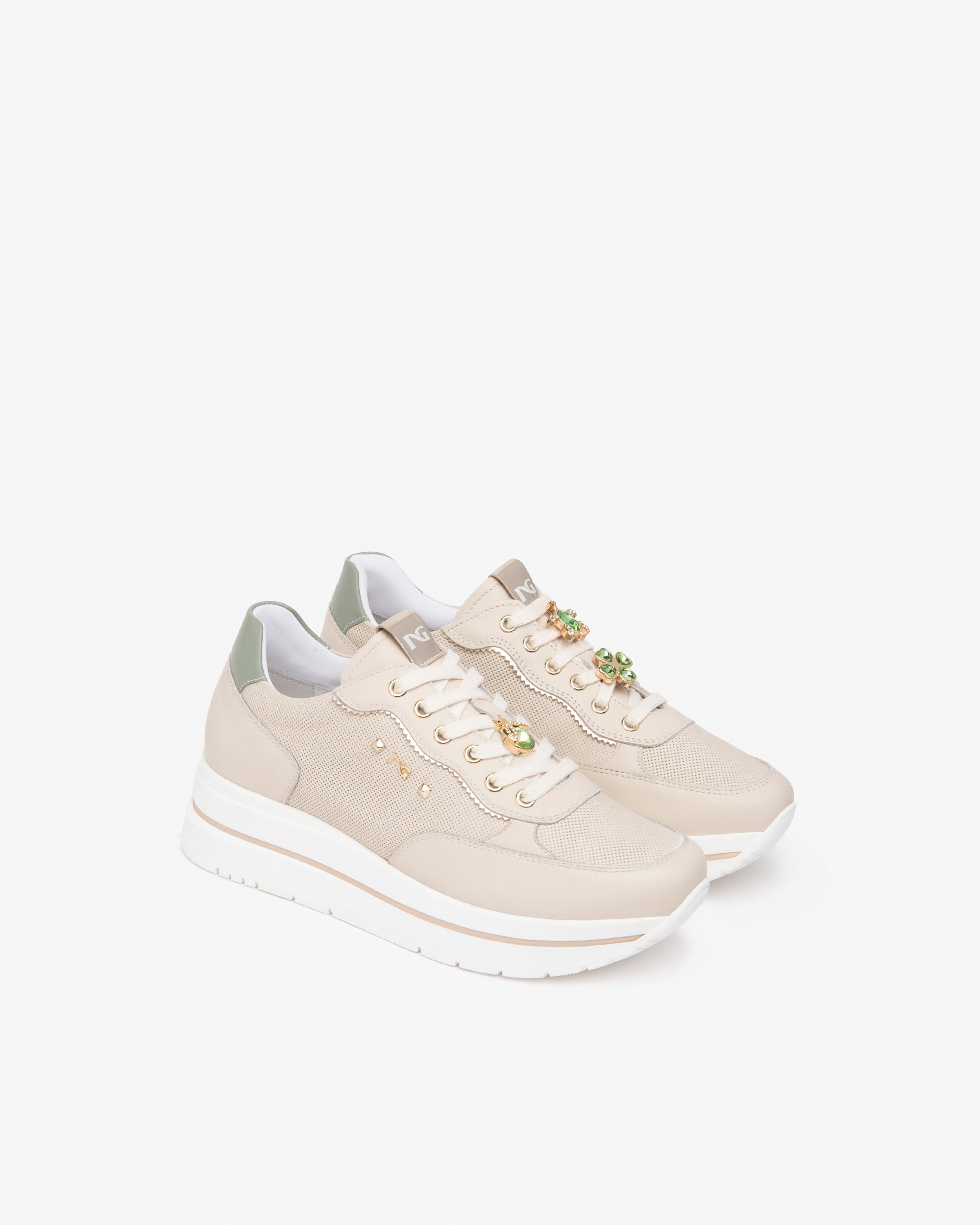 Baskets pour femmes en cuir et matériaux techniques