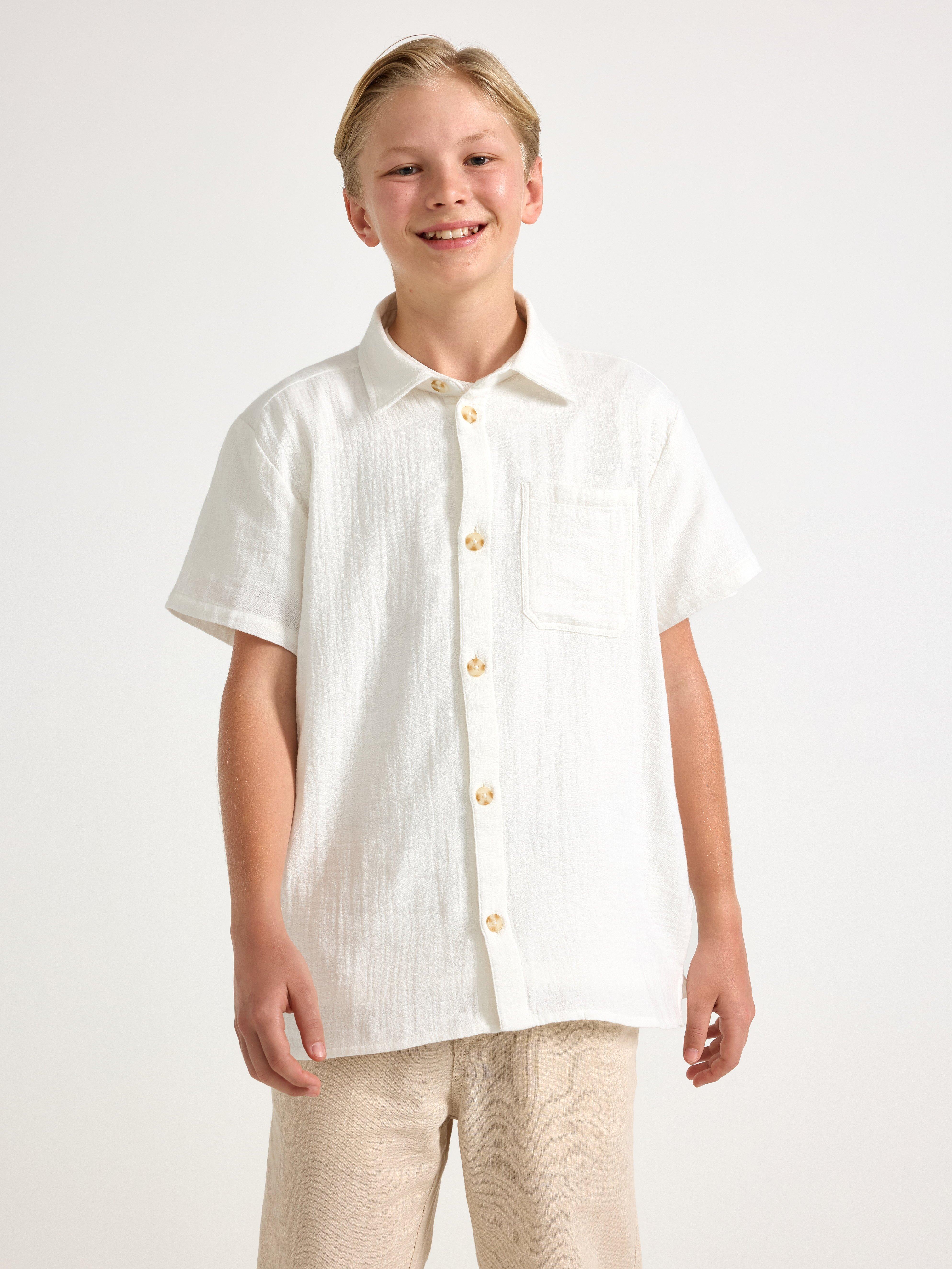Camisa de tela de algodón color blanco roto