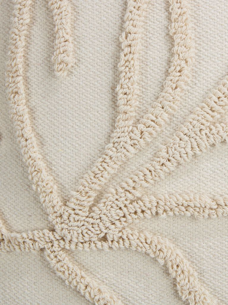 SAULĖGRĄŽA Dekoratyvinė pagalvė SAULĖGRĄŽA 45x45 smėlio spalvos
