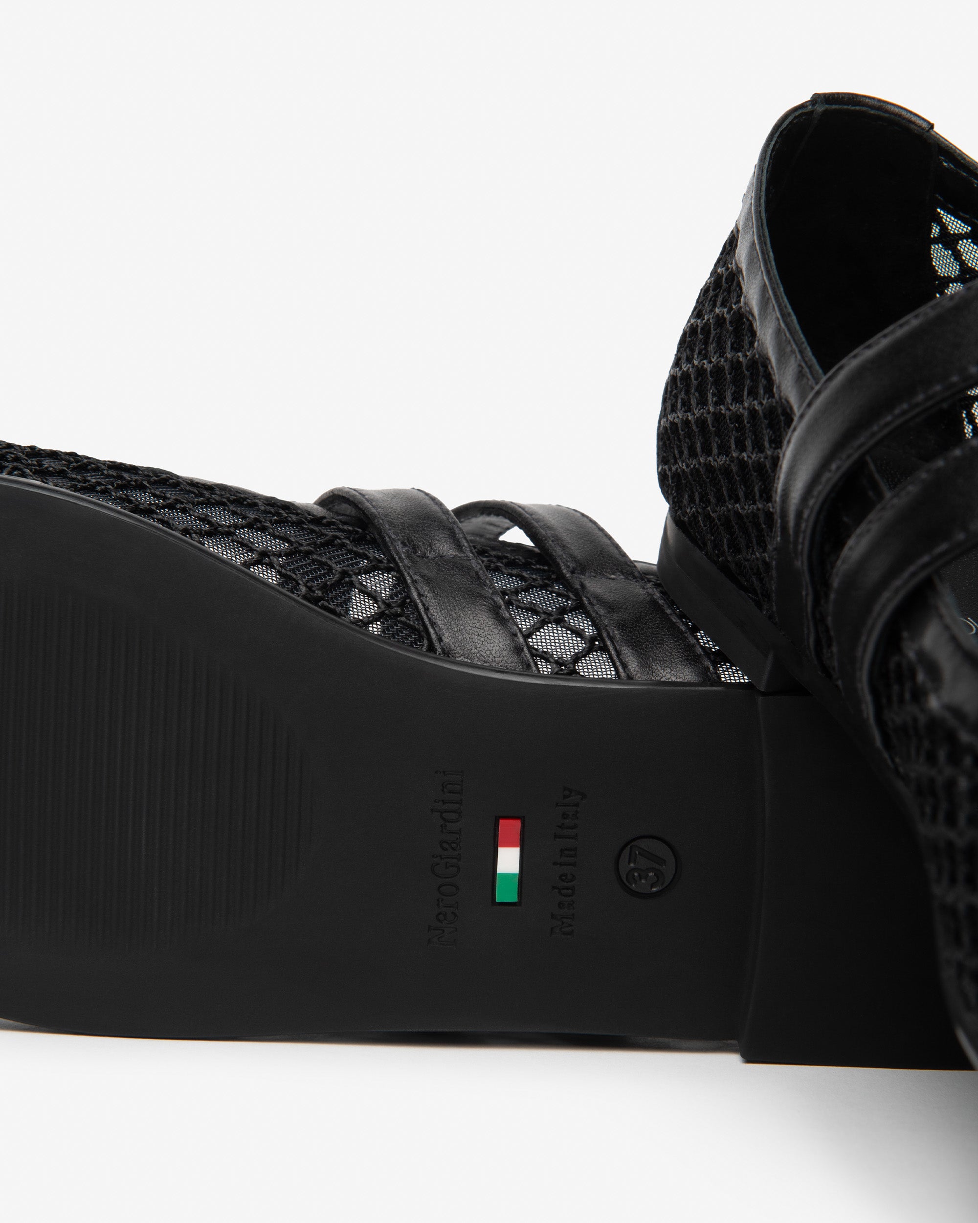 Damenballerinas aus Canvas und Leder
