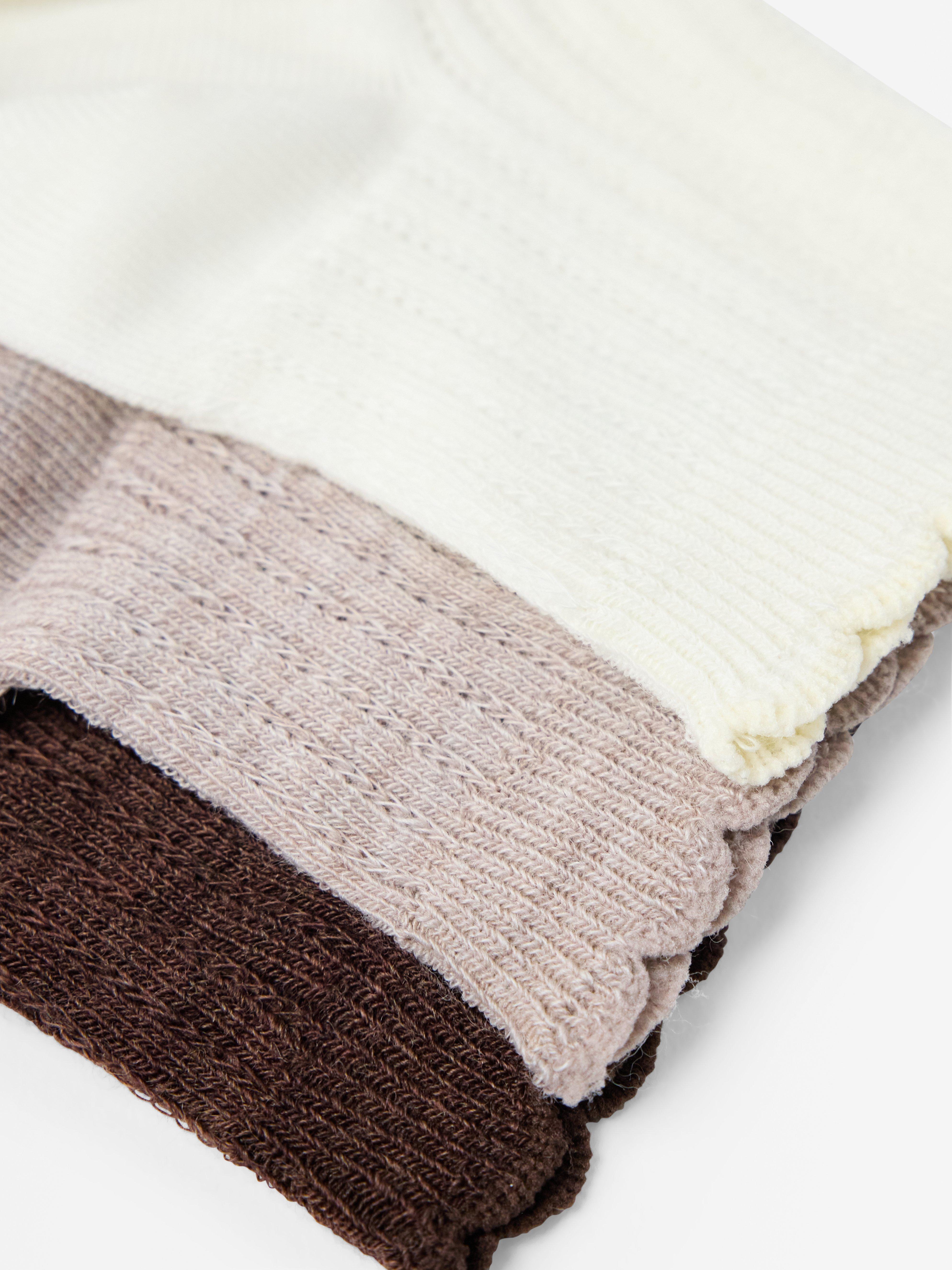 páry kotníkových ponožek ze směsi merino vlny v barvě Dusty Beige Melange