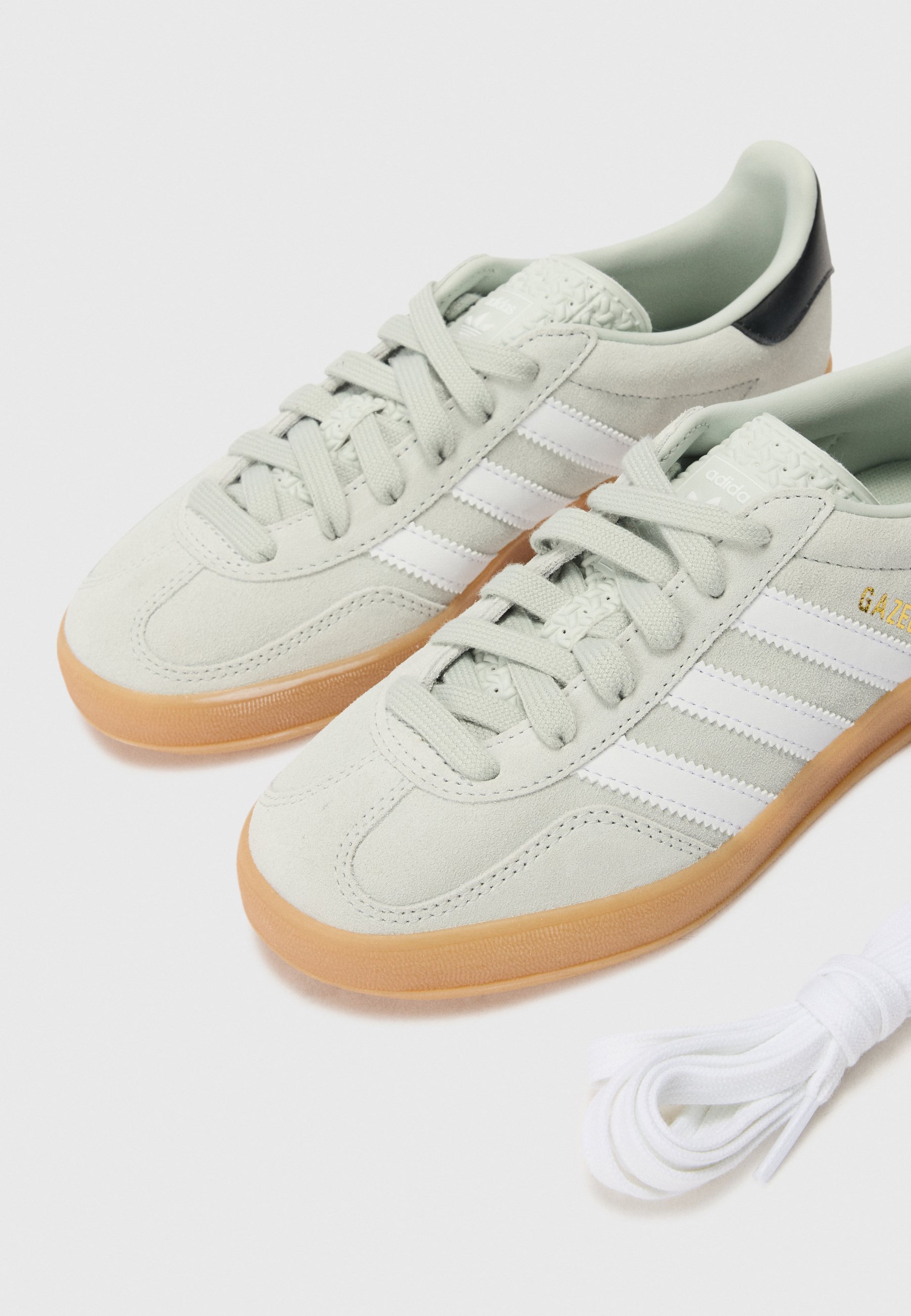 adidas Originals GAZELLE UNISEX - Sneakers - zilverkleurig/zwart/wit