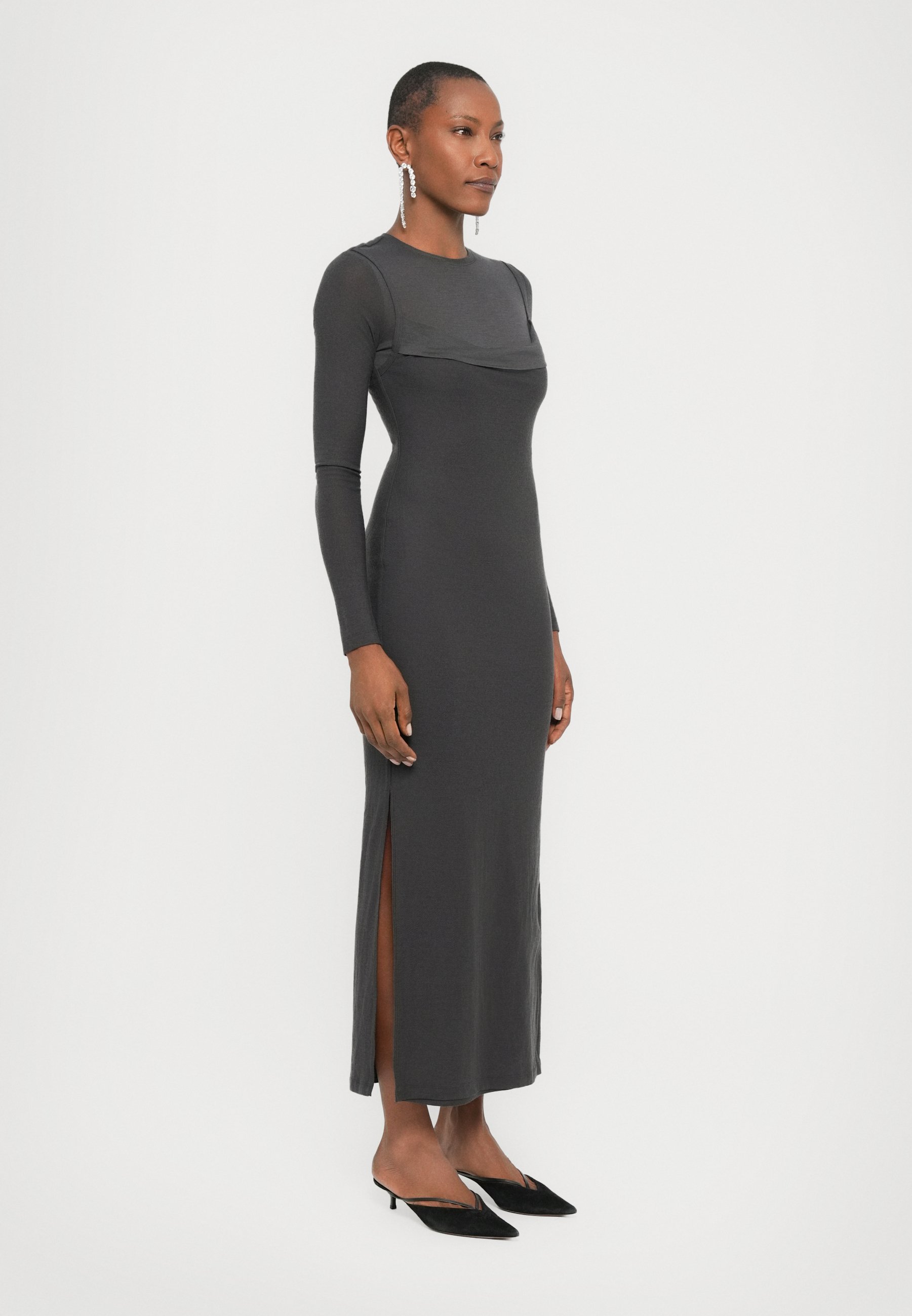 Nanushka LINORA - Maxi-jurk - grijs