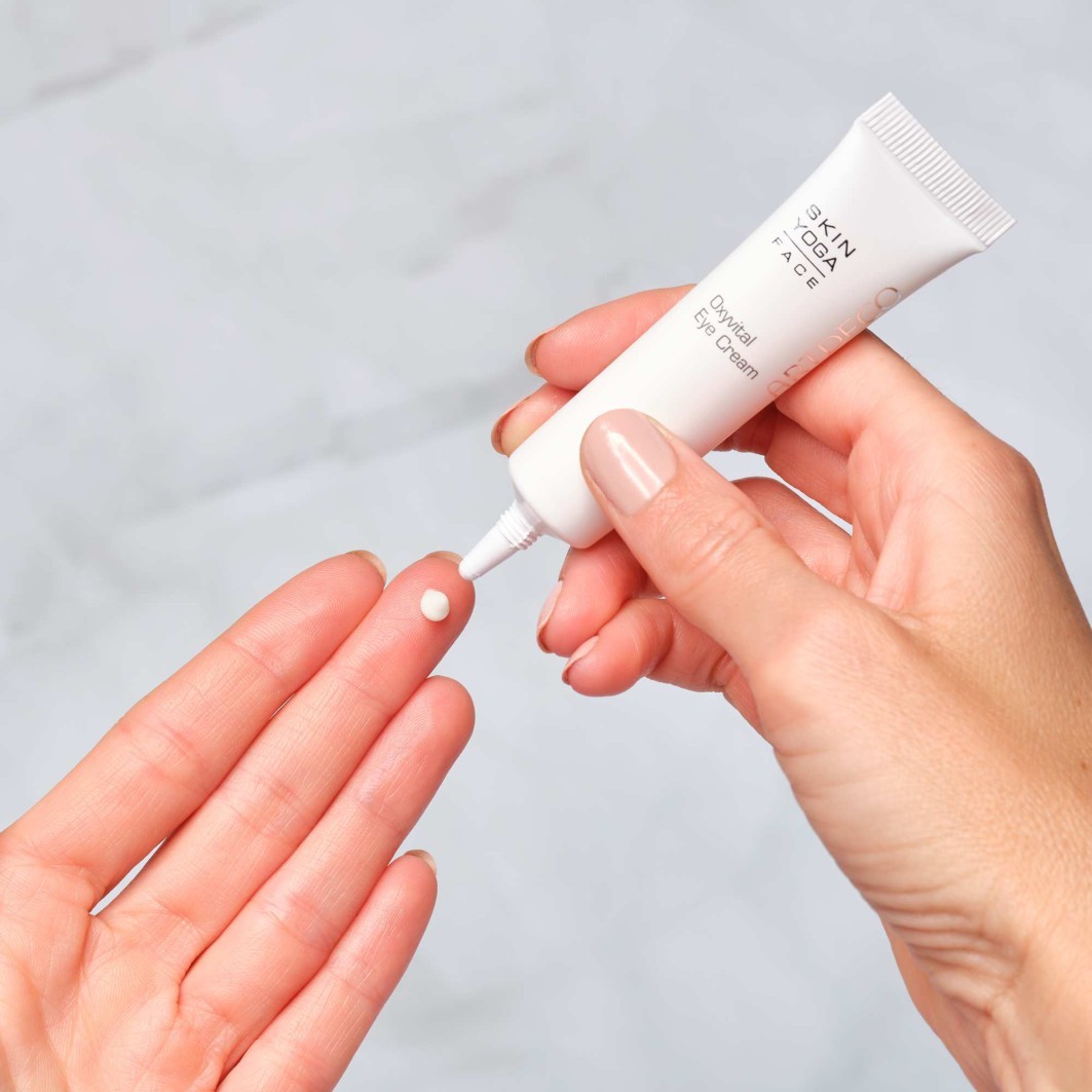 ARTDECO krema za oči Skin Yoga Face Oxyvital krema za oči - 15 ml