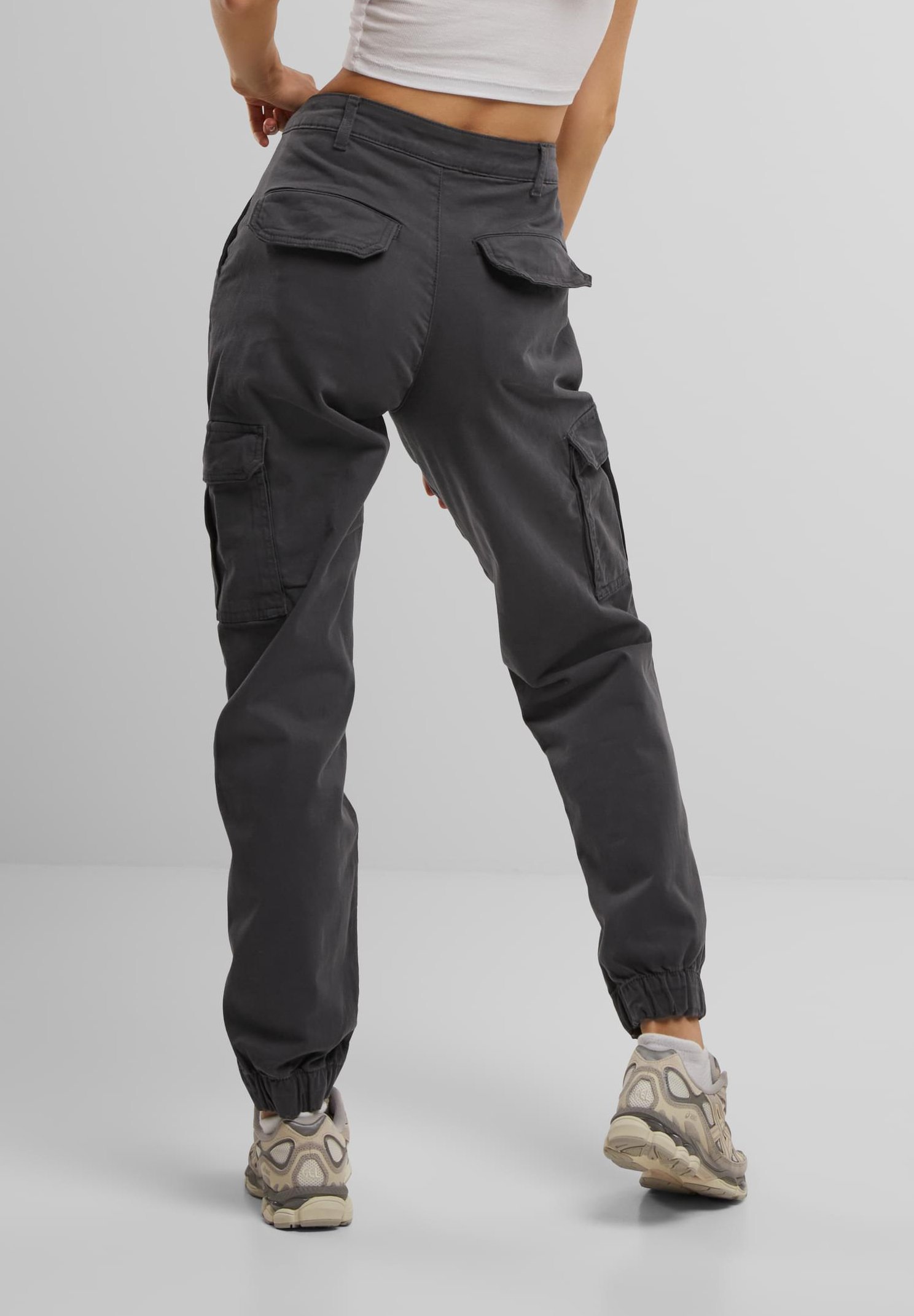 Urban Classics UTILITY - Pantaloni cargo - pietra scura