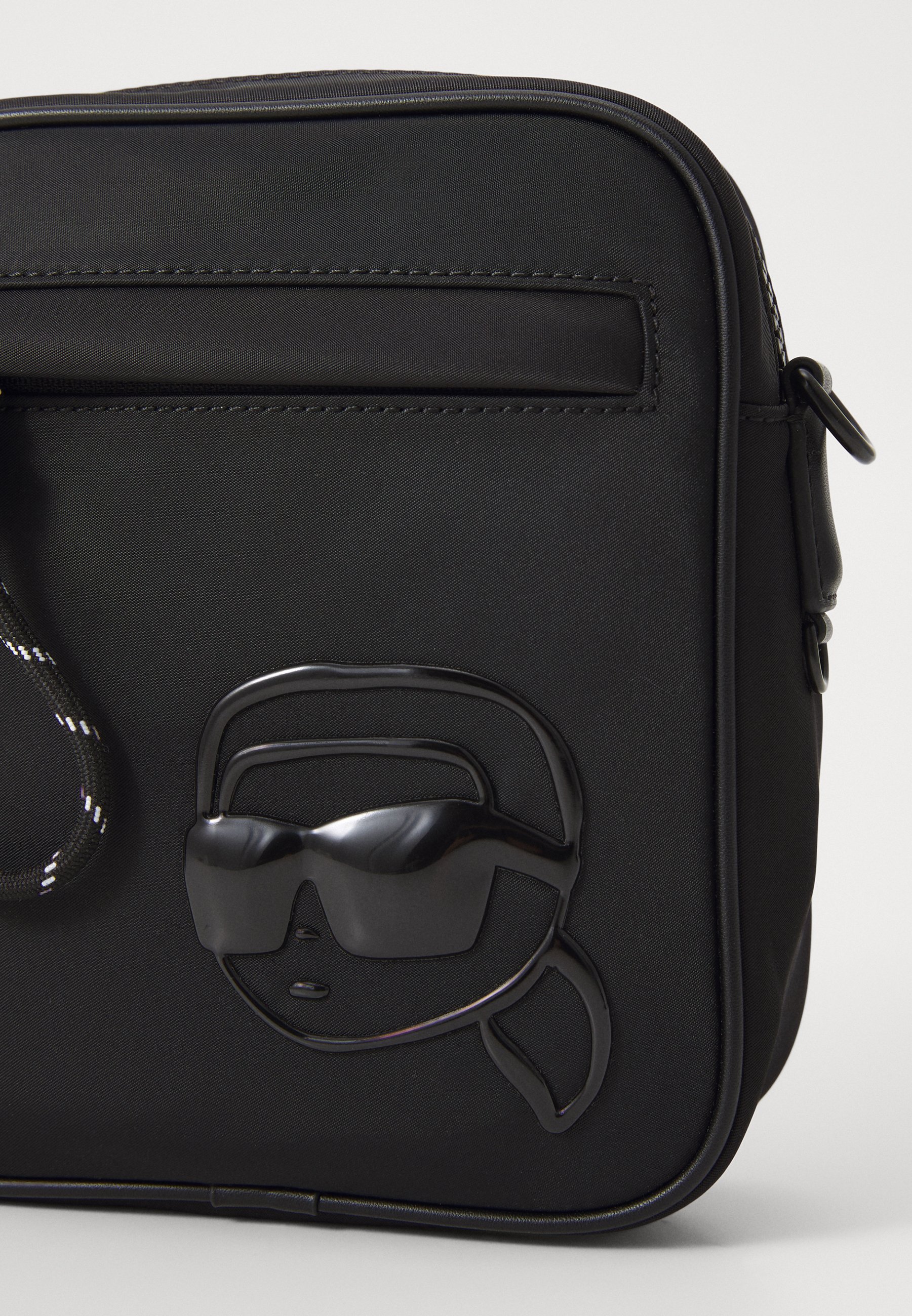 Sac bandoulière KARL LAGERFELD IKON K - noir