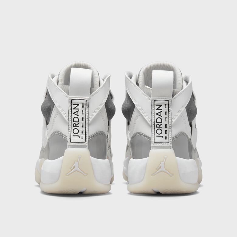 WMNS Jumpman Two Trey