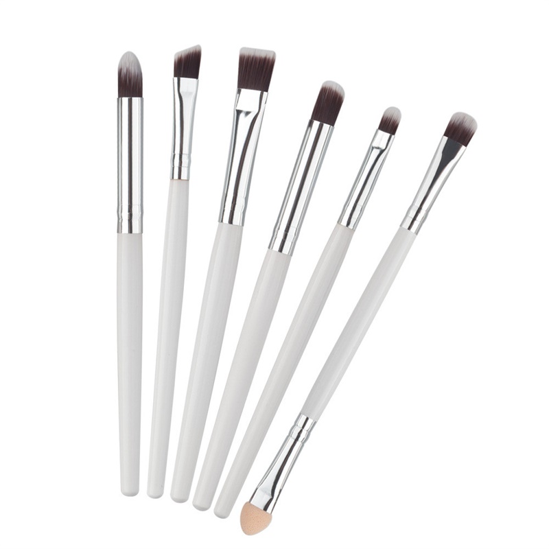 Ensemble de 6 pinceaux de maquillage professionnels pour les yeux, eyeliner, fard à paupières, sourcils et lèvres. Outils de maquillage beauté à petit prix. Ensemble de pinceaux pour le fond de teint.