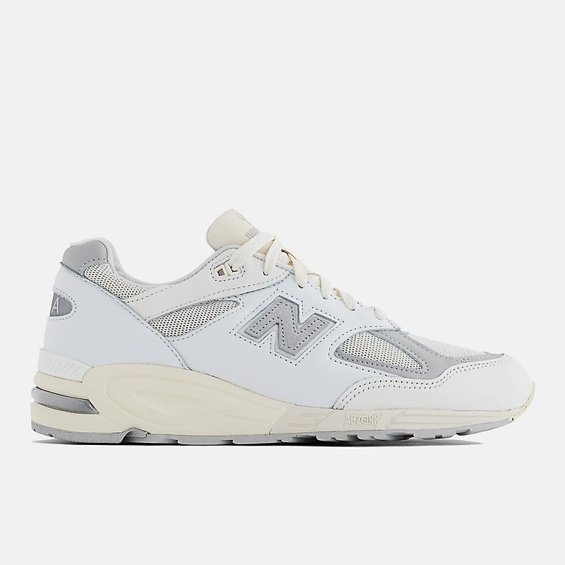 Gemaakt in de VS 990v2 herenschoenen - Zeezout met regenwolk