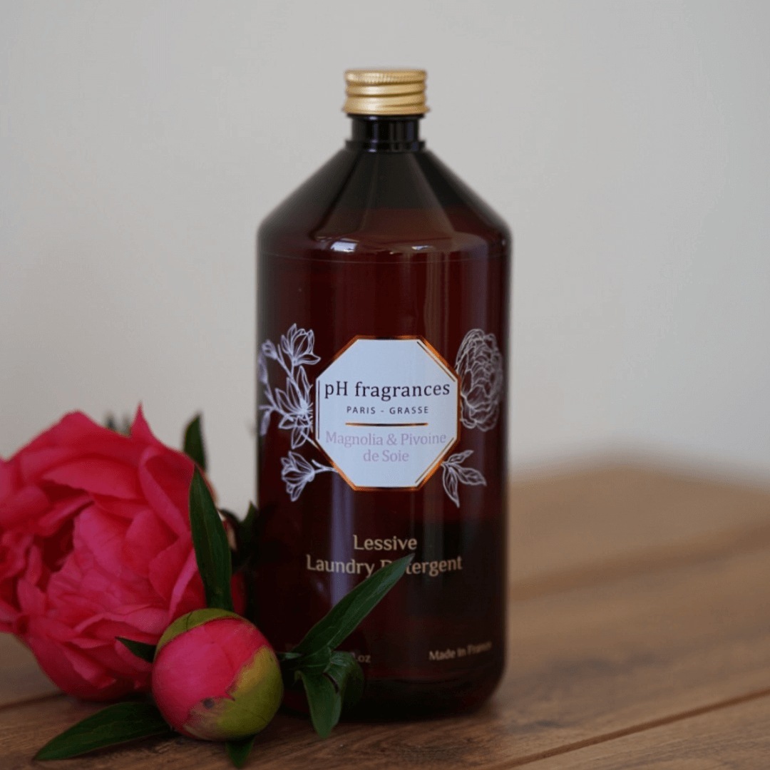 pH-Düfte deterdžent za pranje rublja Magnolia & Pivoine de Soie deterdžent za pranje rublja – 1000 ml