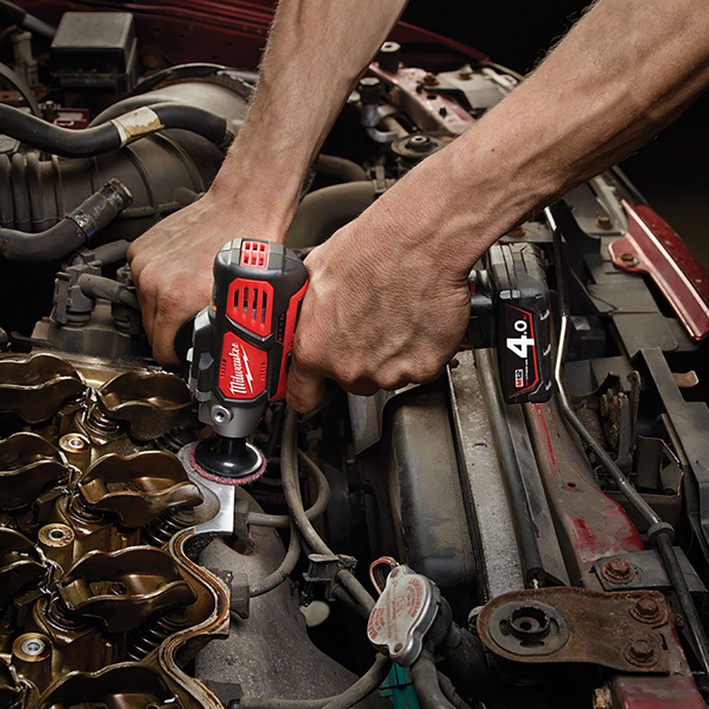 Kit de polidora/lixadeira de detalhes MILWAUKEE 12V 2 x 2.0Ah M12BPS-202B