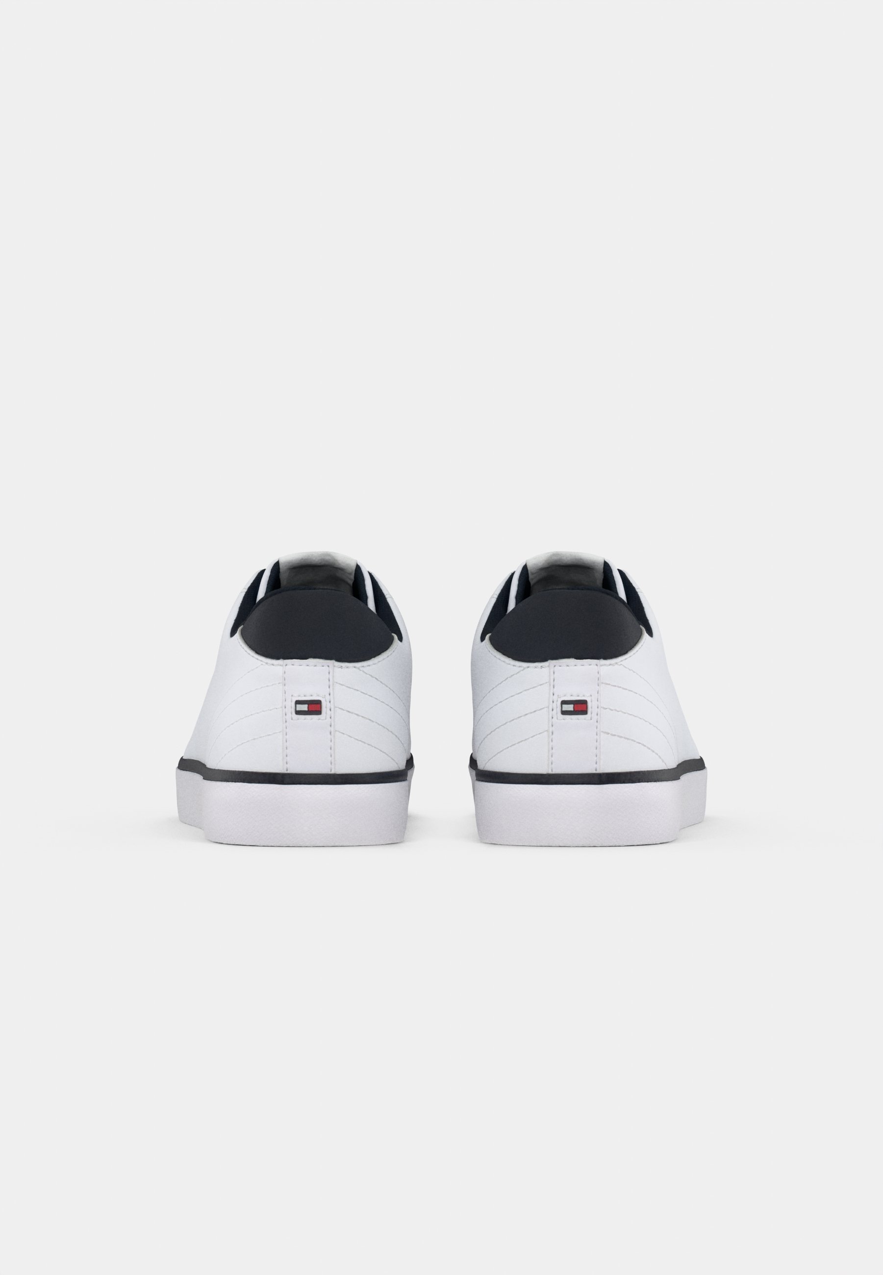 Tommy Hilfiger CORE - Sneakers - wit