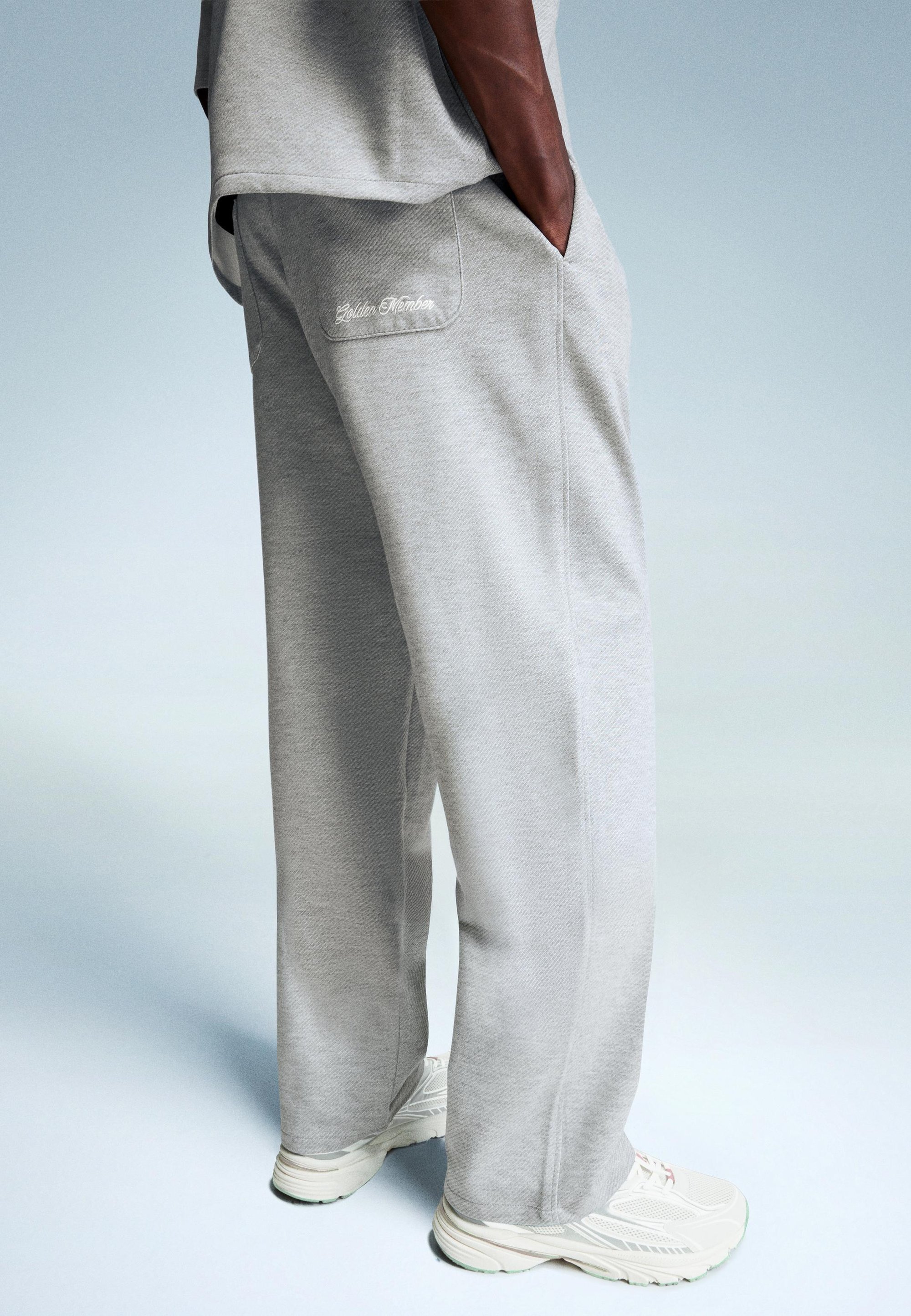 Bershka SUPER JOGGER - Teplákové kalhoty - tmavě šedá
