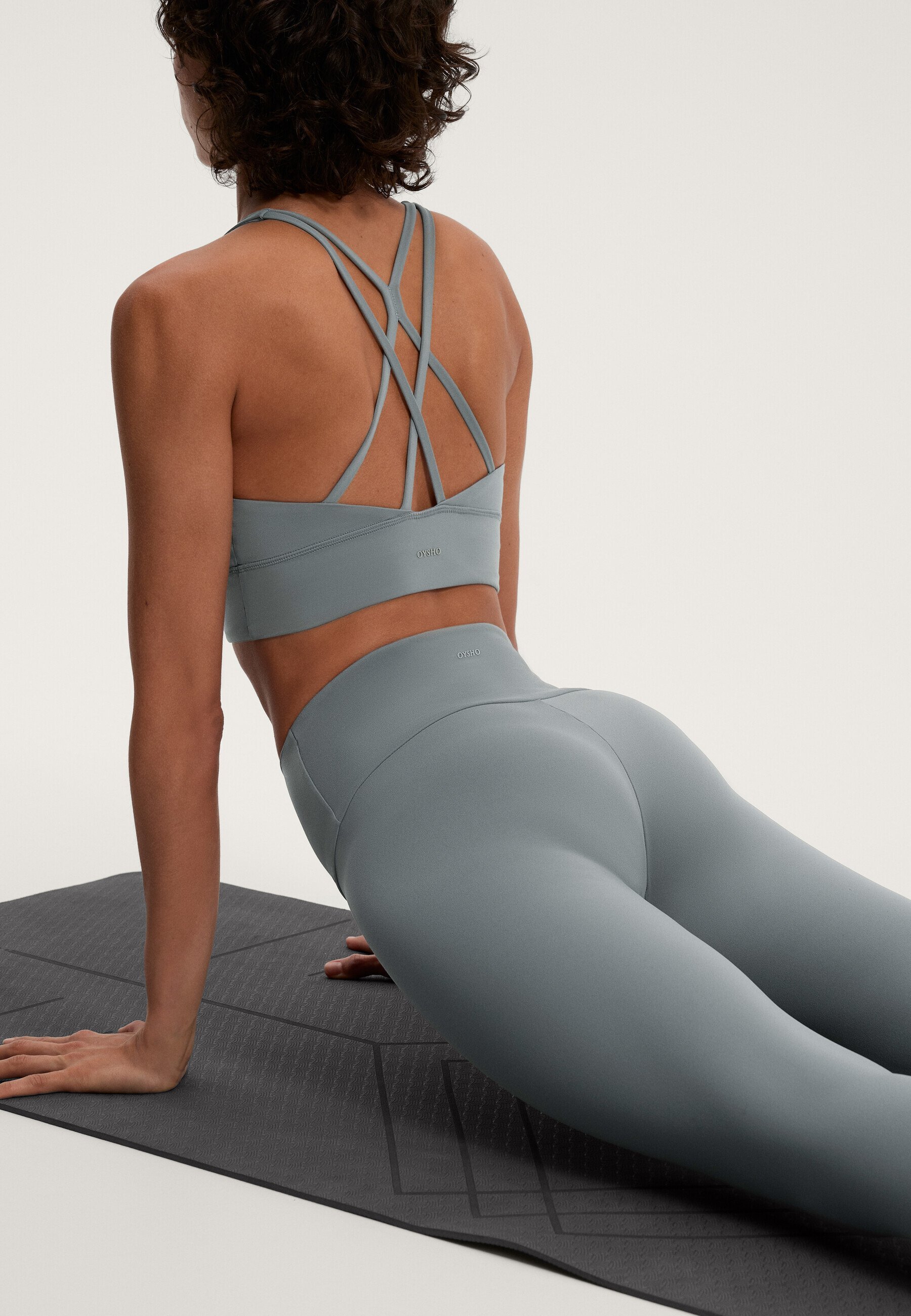 OYSHO STRAPPY BACK - 32977901 - Sportbeha met lichte ondersteuning - steenblauwe denim