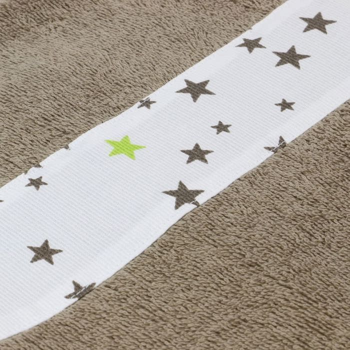Toalla de rizo de algodón con forma de estrella y dos paños de cocina.