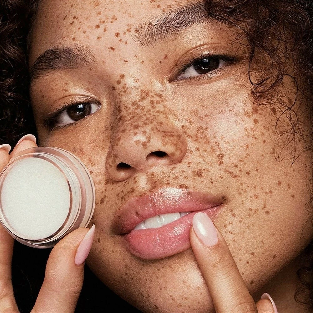 Mitrinoša lūpu maska 8 g - Kylie By Kylie Jenner