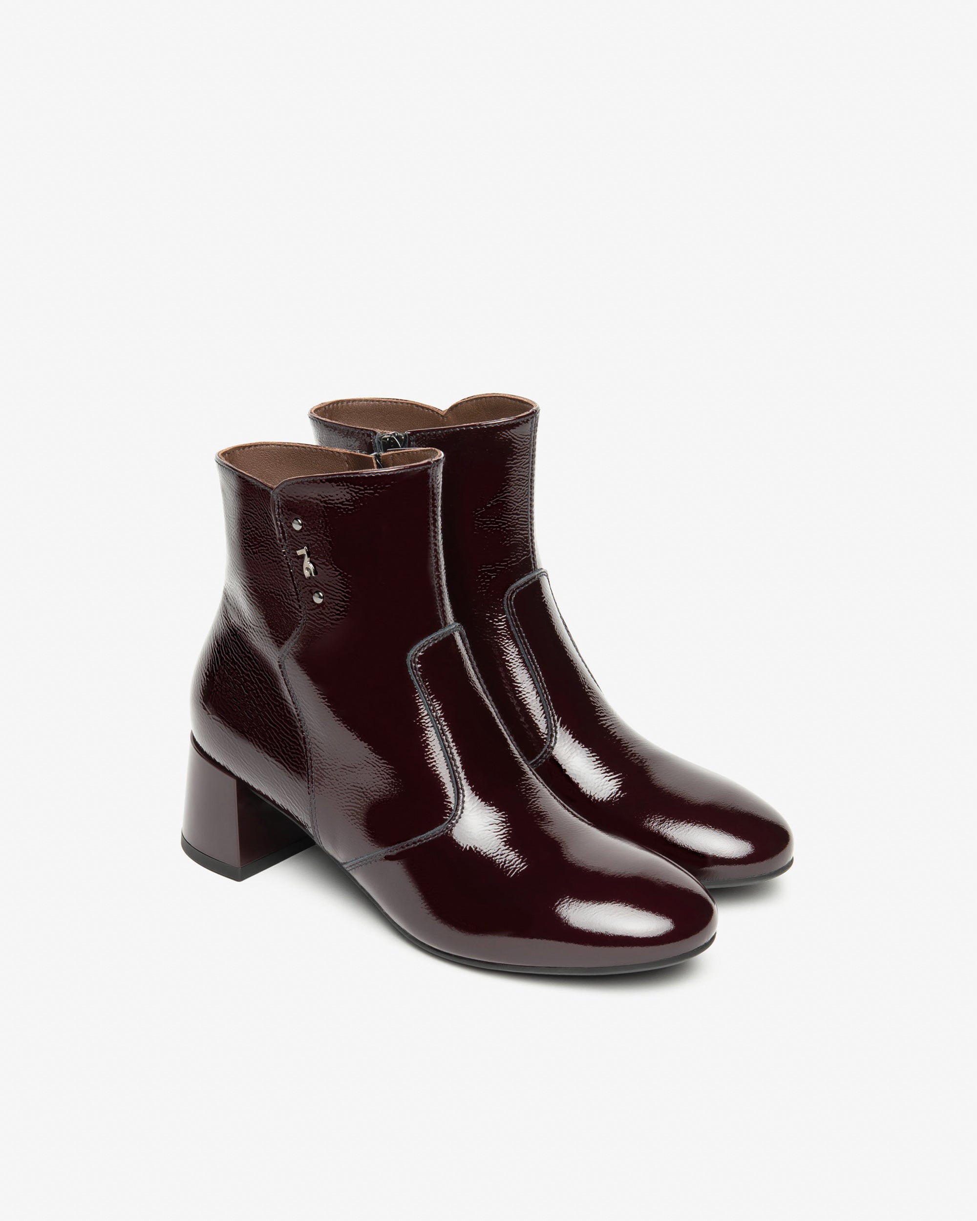  Bottines en cuir verni pour femmes