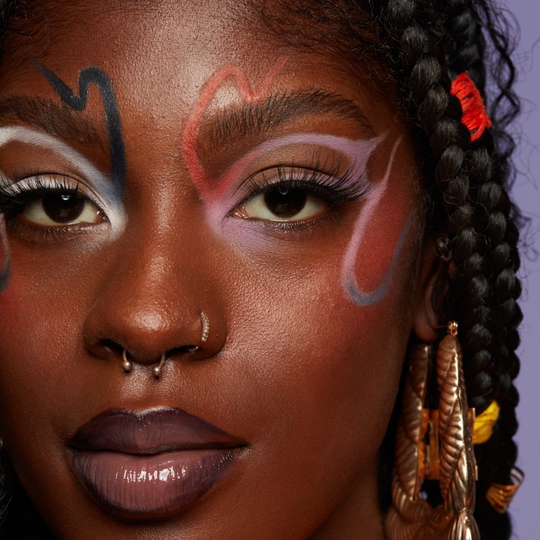 NYX Professional Makeup ajlajner Epic Smoke, ukošeni ajlajner i blender – 0,2 g