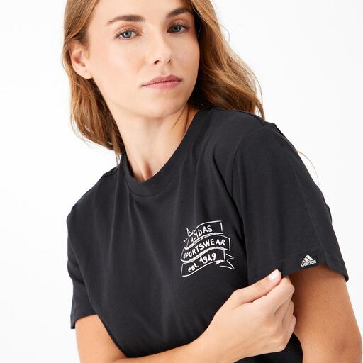  adidas Brand Love