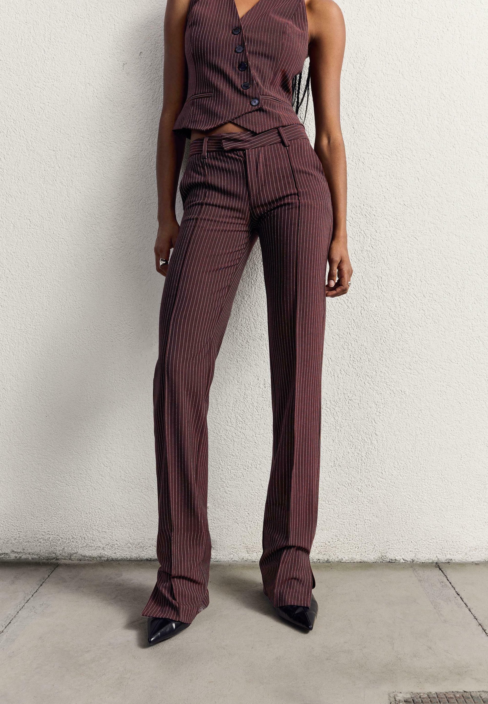 Bershka TAILORED - Pantalon - bordeaux