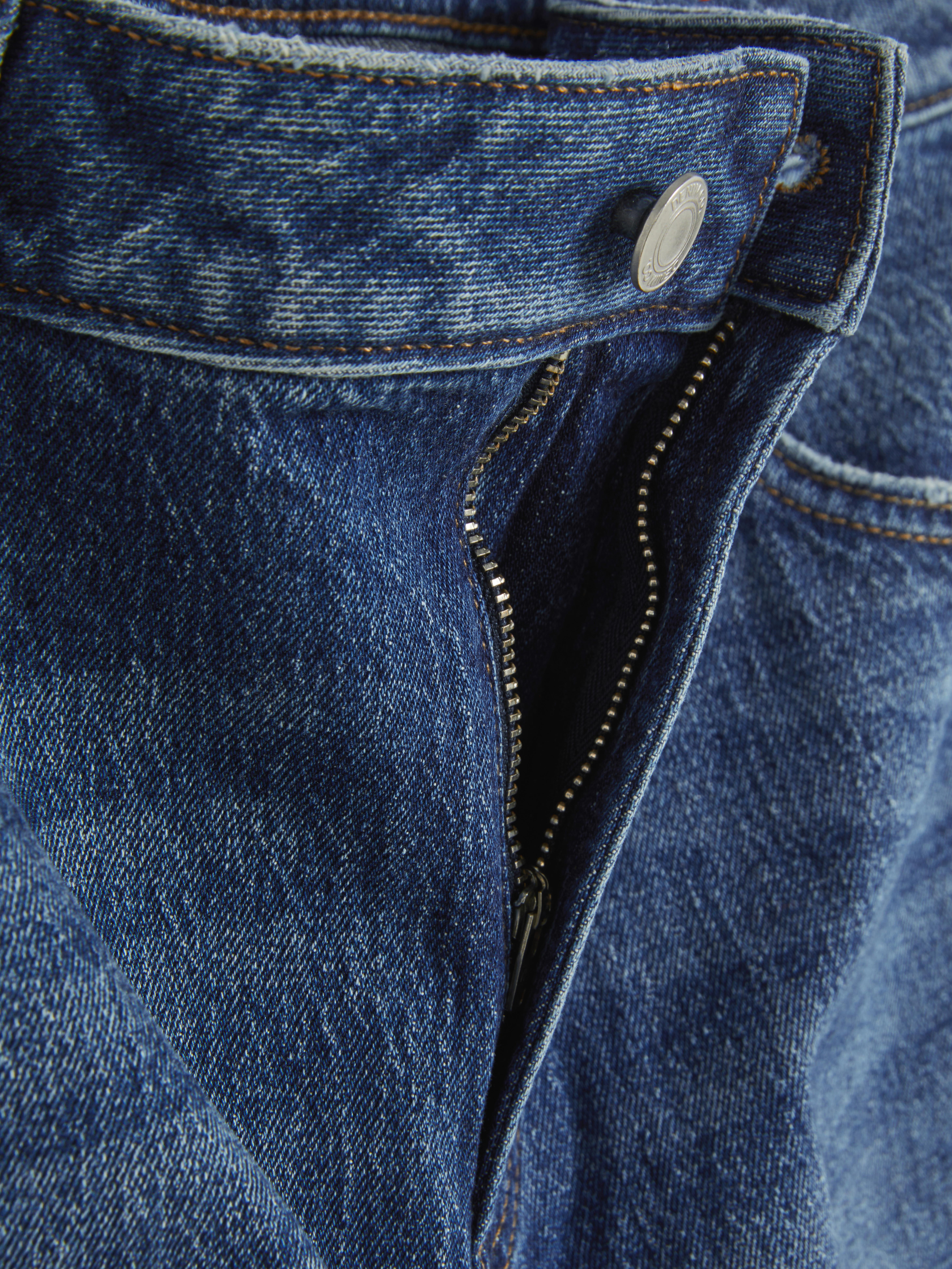Schmal geschnittene Jeans mit geradem Bein – Entdecken Sie Ihre neue Lieblingsjeans aus Baumwolle