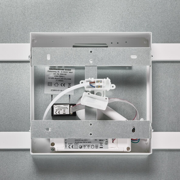 Επίπεδο φωτιστικό οροφής LED LOLAsmart, 45 x 45 εκ.