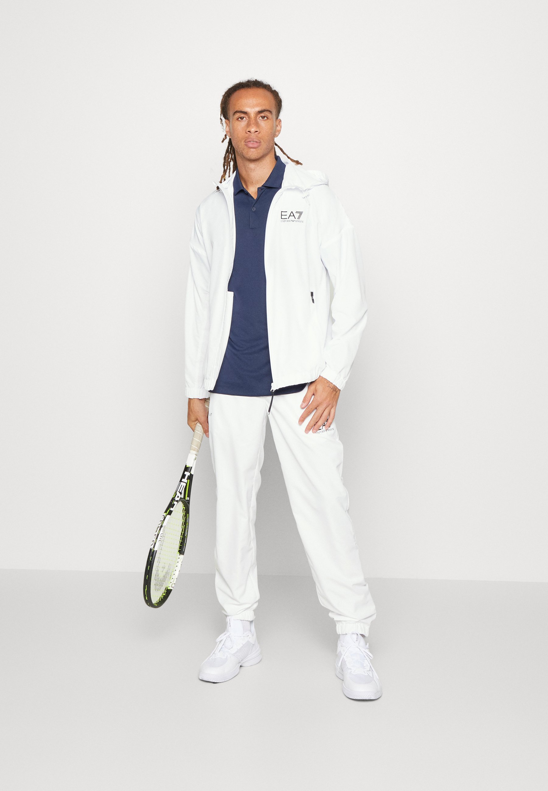 EA7 Emporio Armani trainingspak - wit