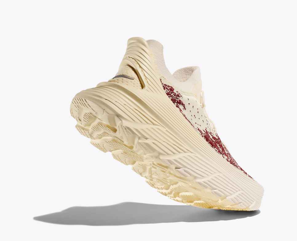 HOKA Restaurar Chukka Paria Farzaneh Crema