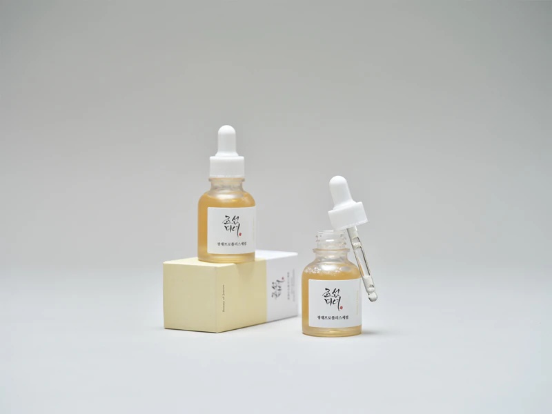 Serum za regeneracijo in posvetlitev kože Beauty of Joseon Glow s propolisom in niacinamidom