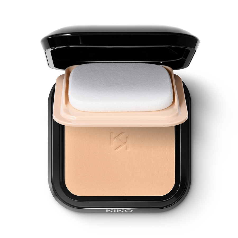 Volldeckendes, weichzeichnendes Puder-Make-up 20 Elfenbein
