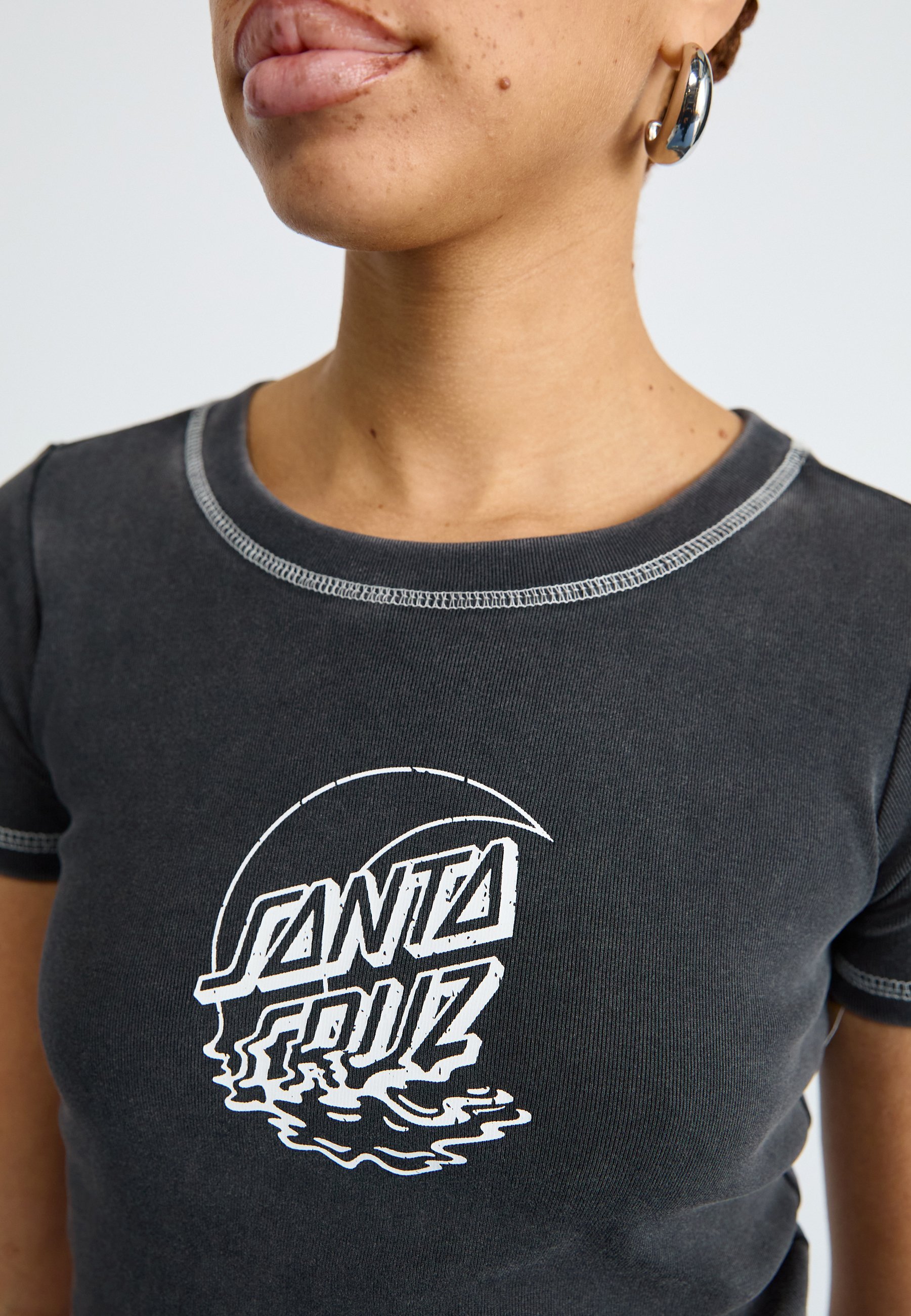 Magliette di Santa Cruz