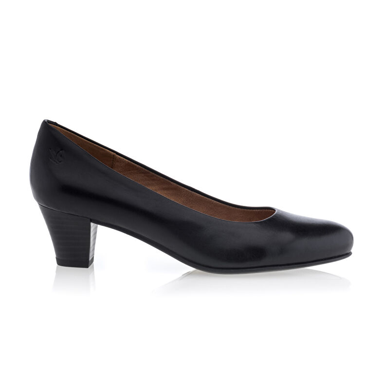 Zapatos de tacón negros para mujer