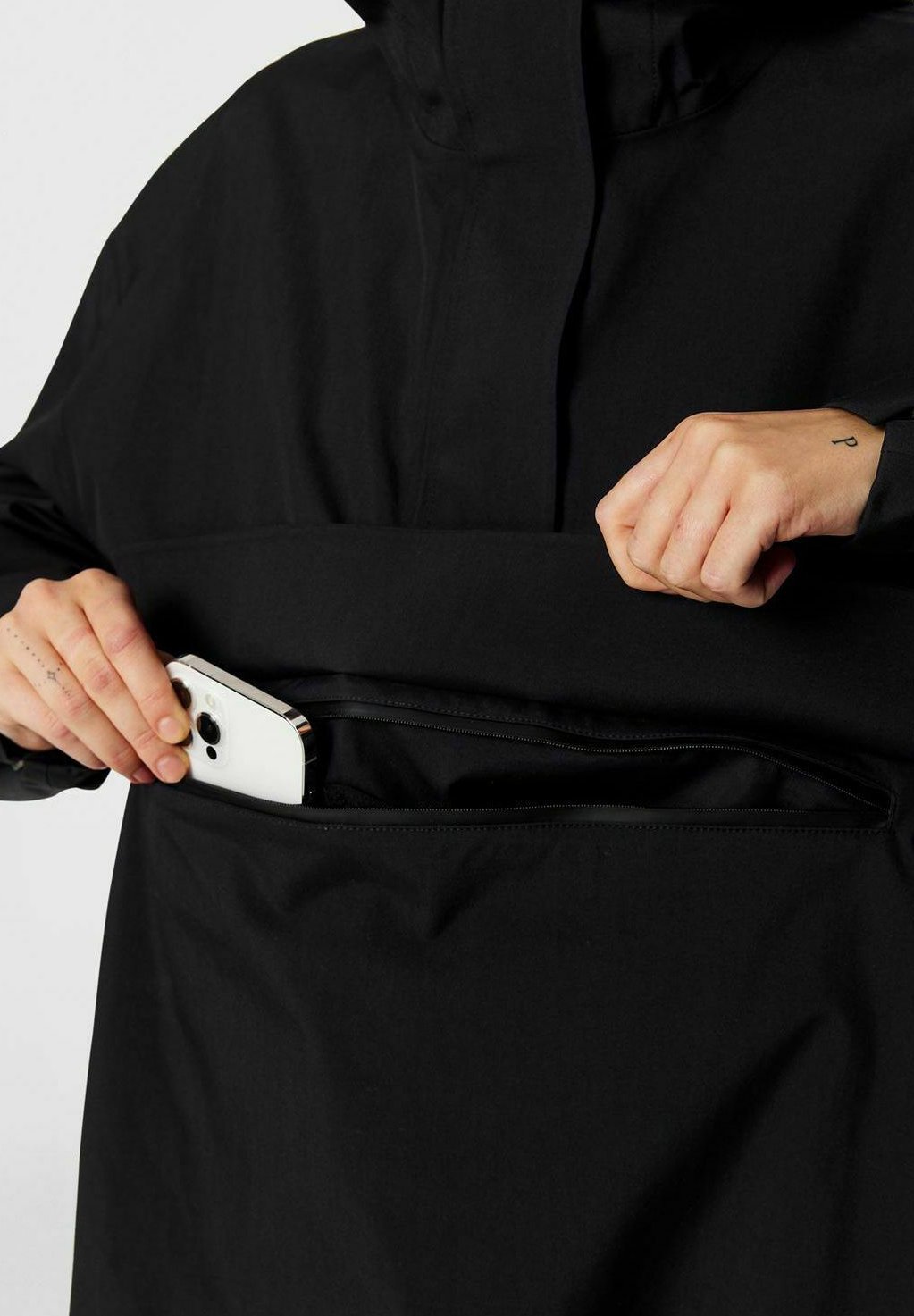 aim'n® OVERSIZED ANORAK - Kurtka wodoodporna - Czarna