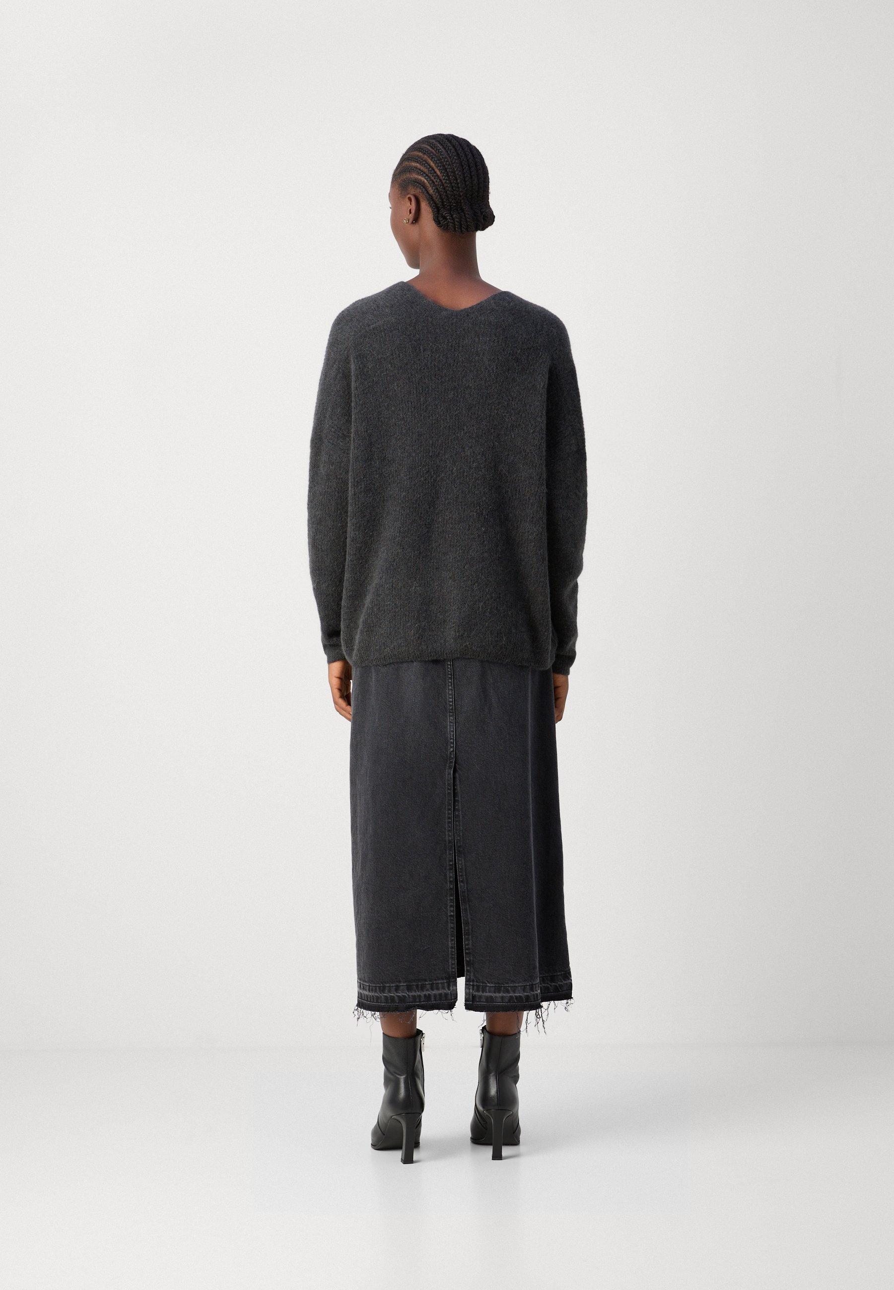 Mos Mosh THORA V-NECK - Jumper - phantom