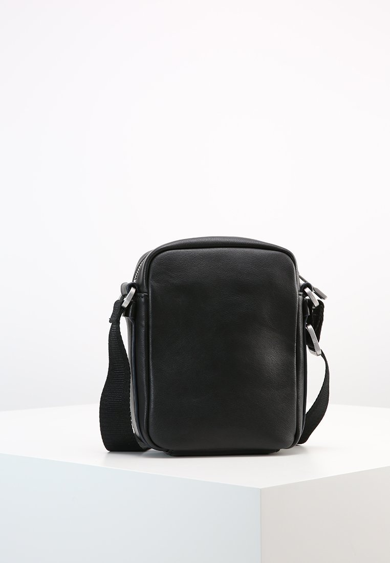 Tommy Hilfiger schoudertas - zwart
