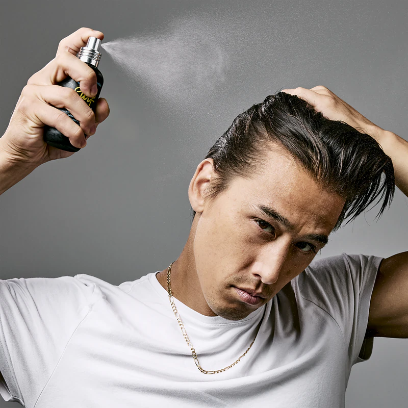 Spray modelador Bumble and bumble Surf Spray para um efeito praiano