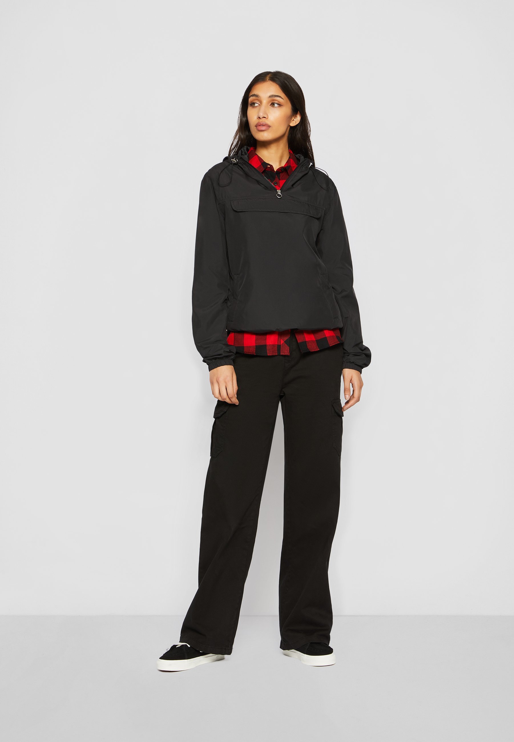 Camicetta Urban Classics con bottoni - nero/rosso