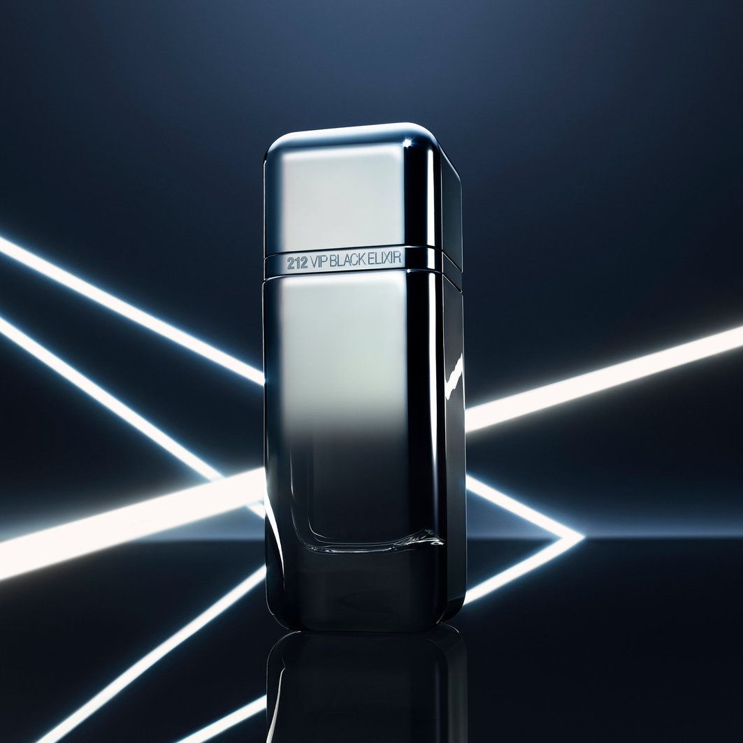 212 VIP Black Elixir Eau de Parfum Smaržas vīriešiem
