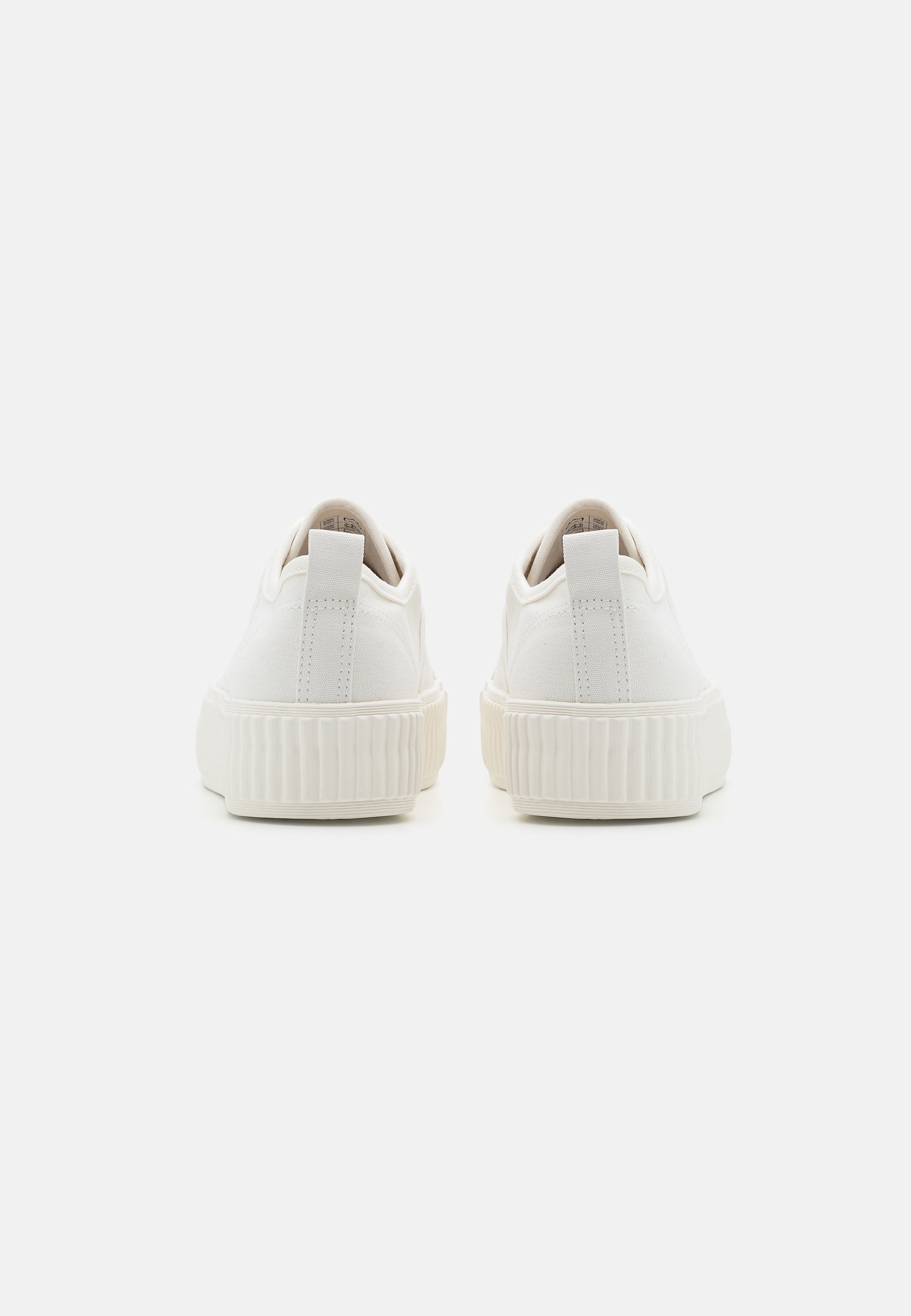 Even&Odd Wide Fit Sneaker – weiß