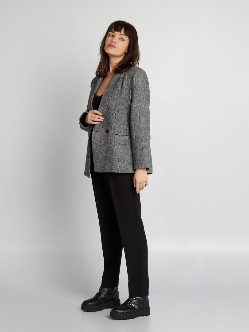 Calça cenoura macia - preta