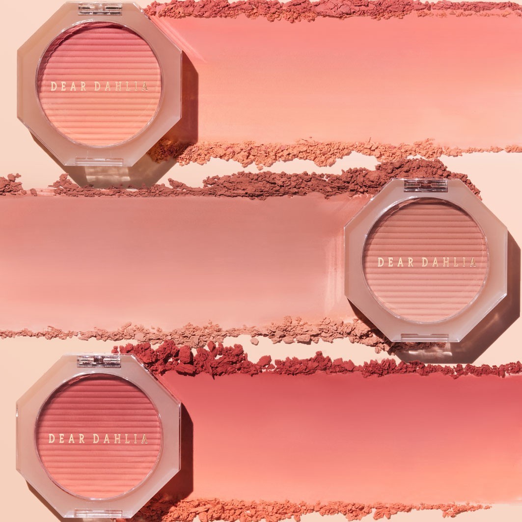 Dear Dahlia Blush Blooming Edition Soft Dream rumenilo - 5 g