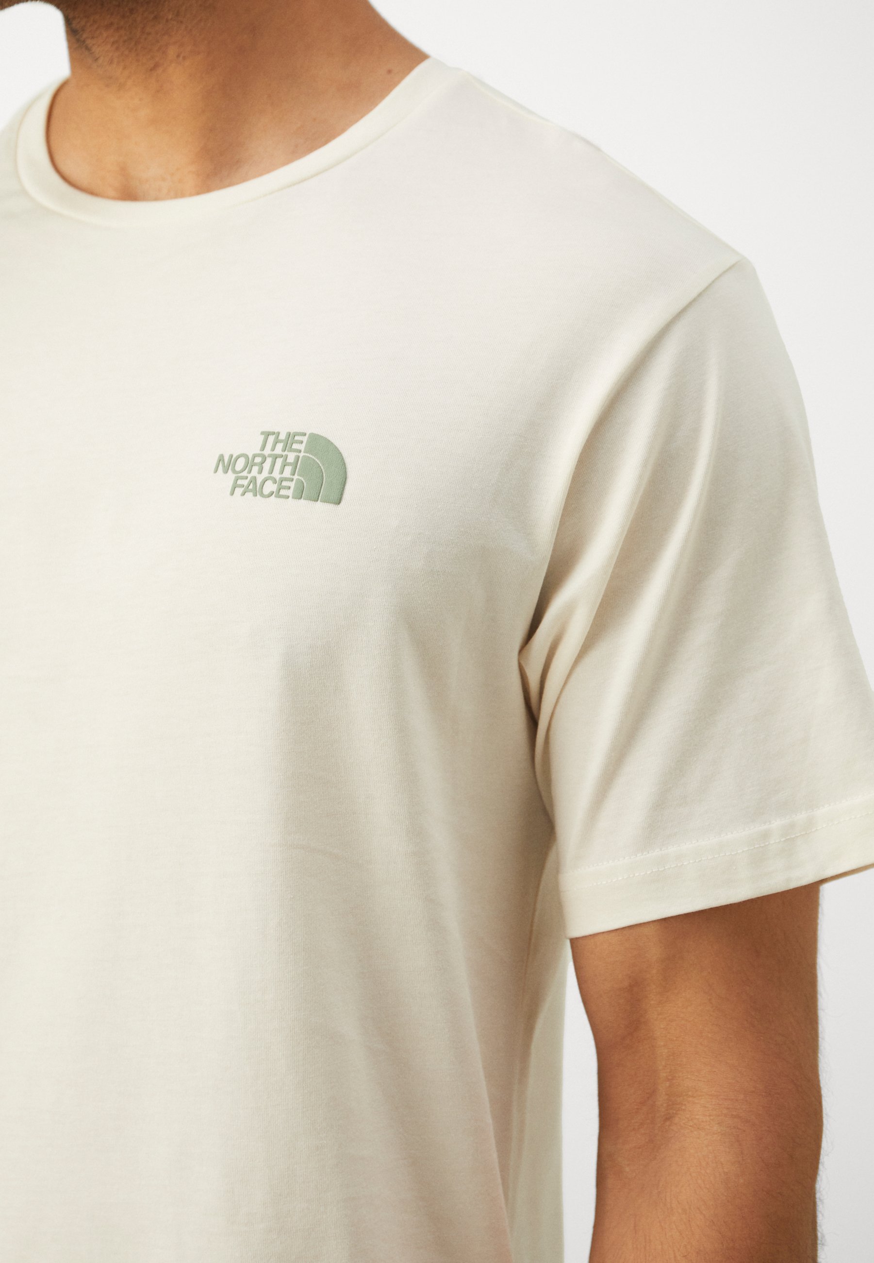 De North Face T-shirts