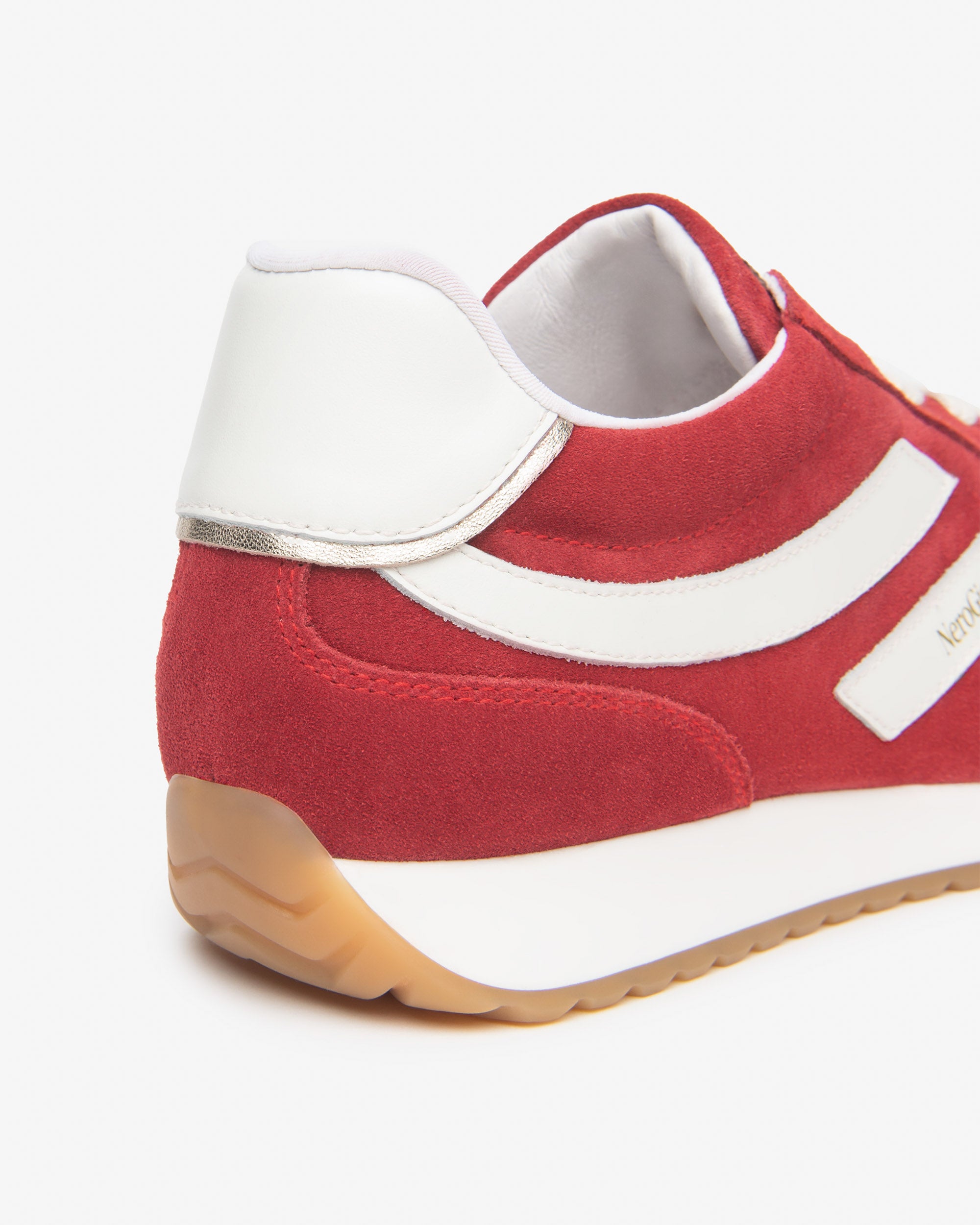  Damen-Sneaker aus Wildleder und Leder
