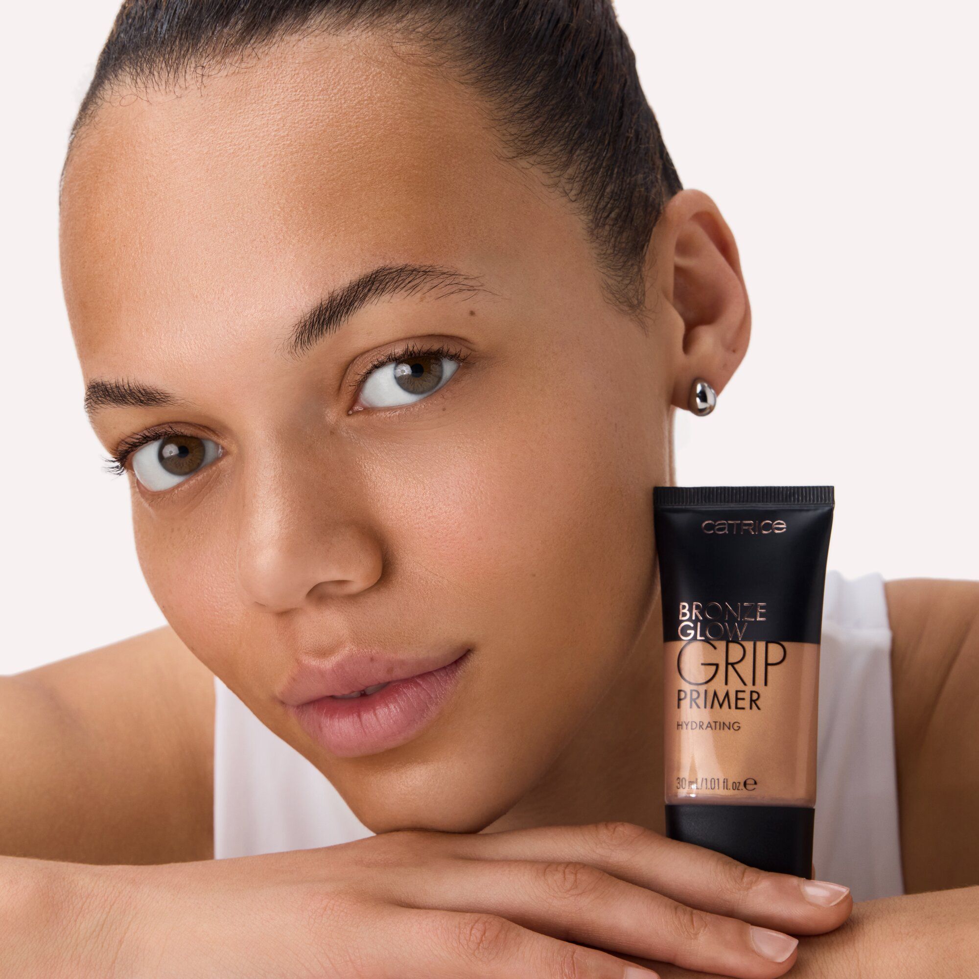 Grip Bronze Glow прајмер Прајмери и подлоге за шминку
