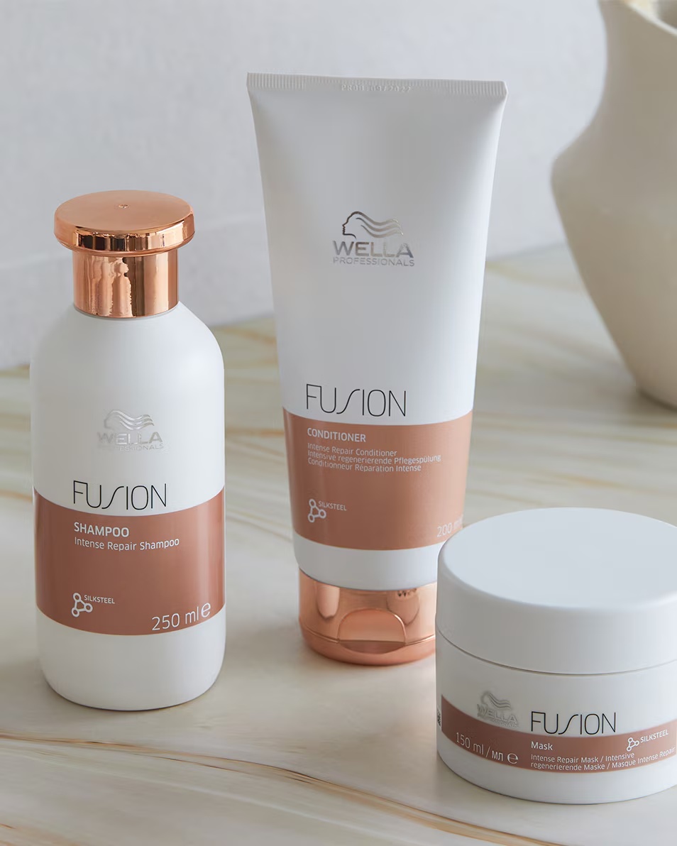 Μαλακτική κρέμα WELLA PROFESSIONALS Fusion για ξηρά και ταλαιπωρημένα μαλλιά