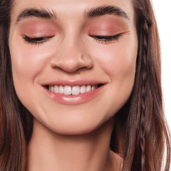 Essence 01 Rose krémové očné tiene<br>5g