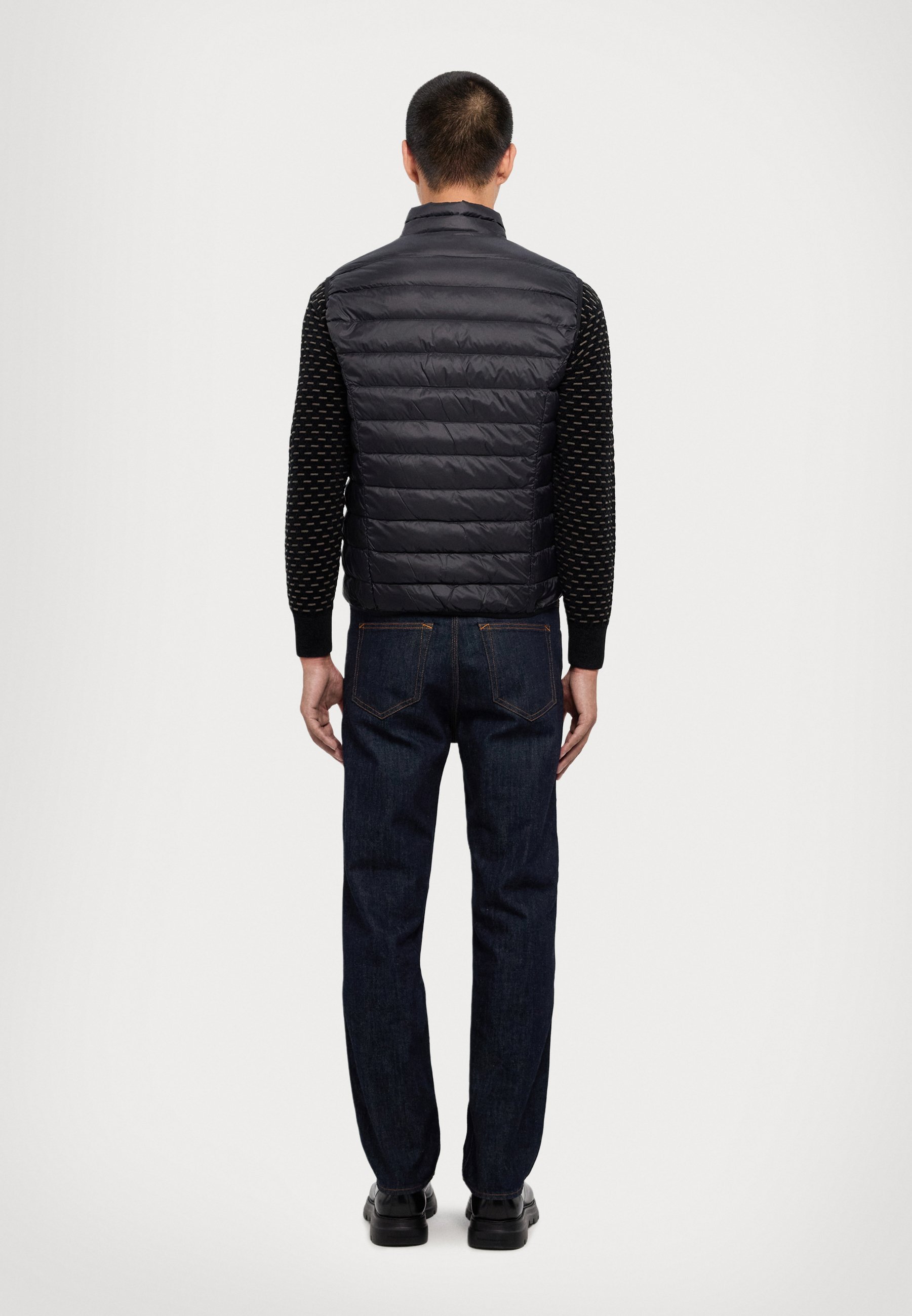 EA7 Emporio Armani TRAIN CORE LIGHT VEST - Gilet - zwart
