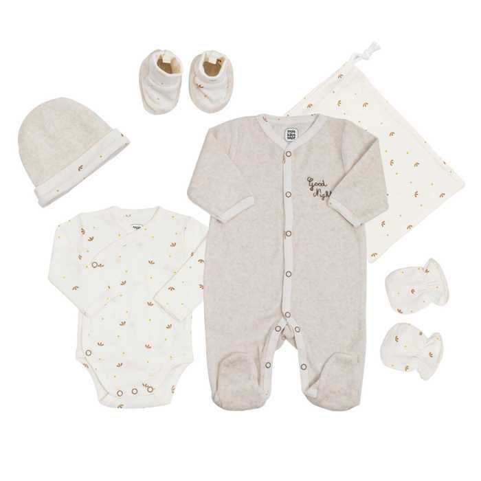 Three Kilos Seven baby birth kit