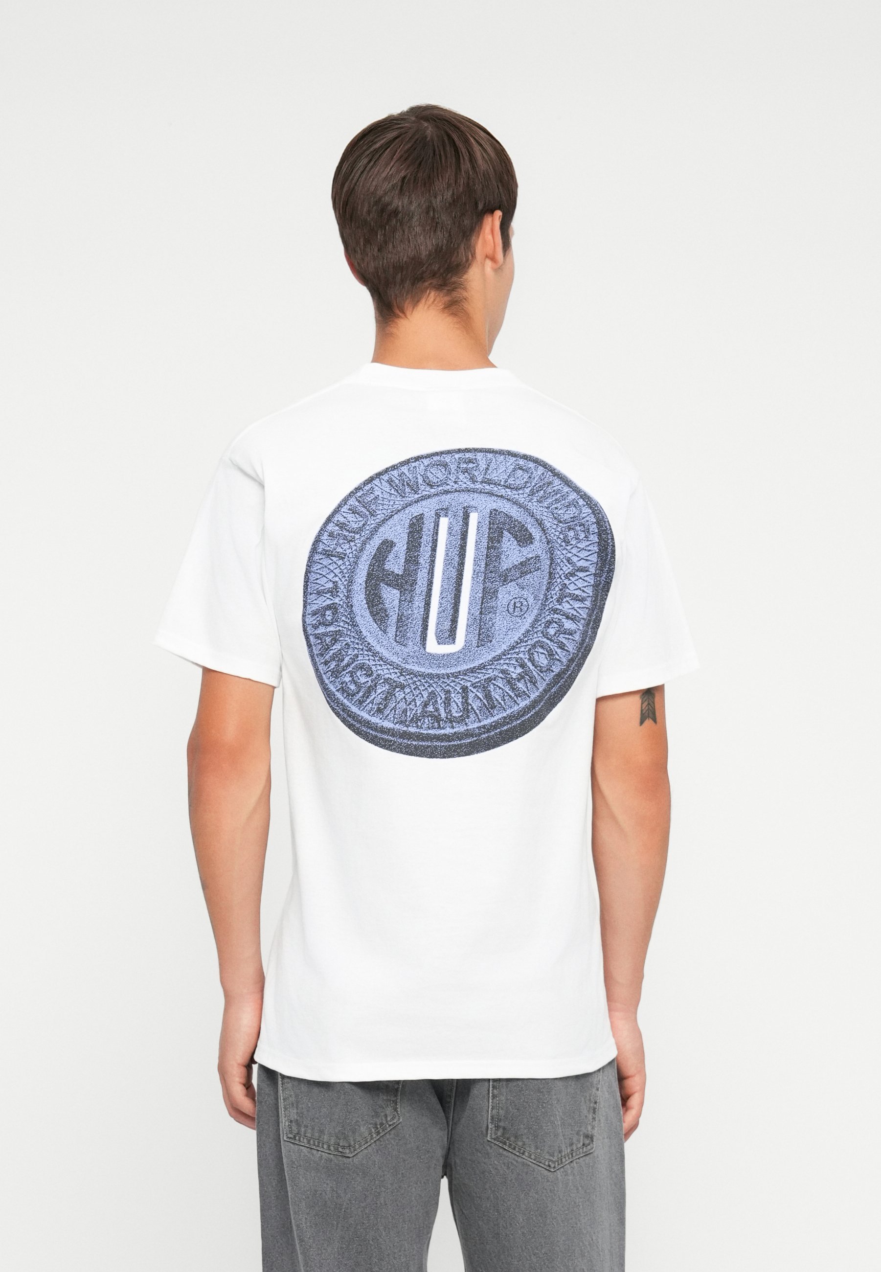 T-shirts HUF