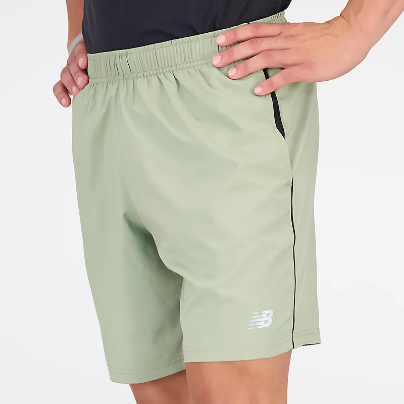 Męskie spodenki Core Run 7 cali - OLIVE LEAF